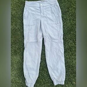 Athleta Athletic  Pants Jogger Nylon Spandex RN#54023 Women’s Size 2 Light Gray